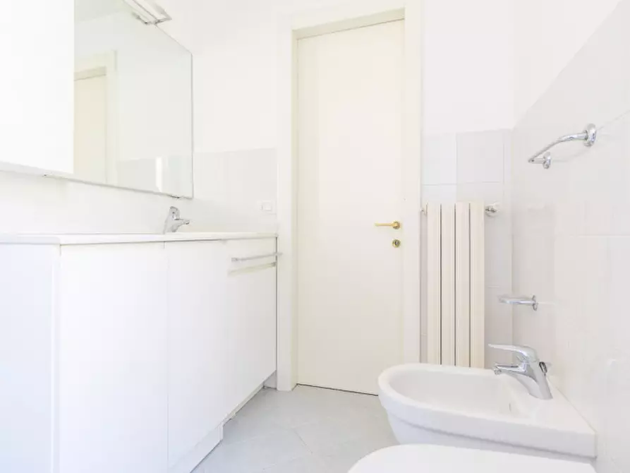 Immagine 27 di Appartamento in vendita  in Via Plinio 47 a Milano