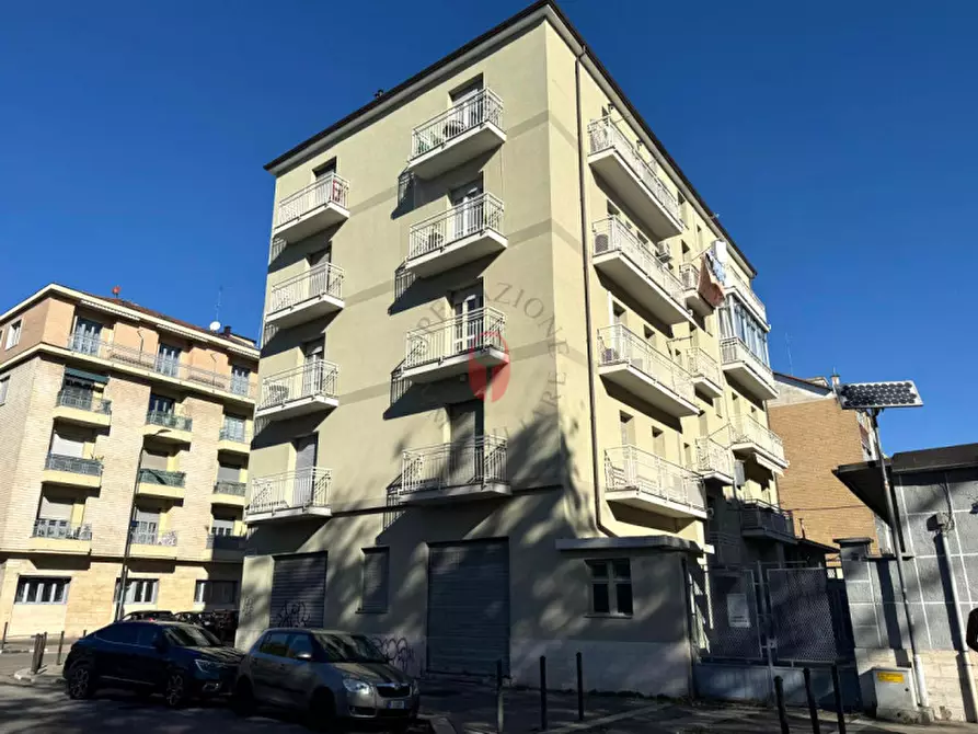 Immagine 3 di Appartamento in vendita  in Via Carlo Alfonso Nallino 26/b a Torino