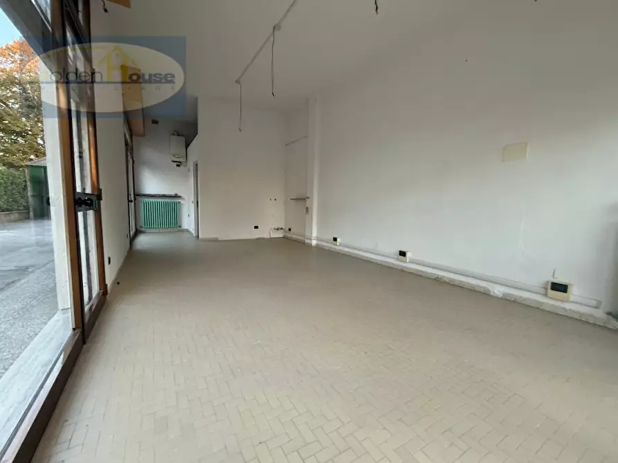 Immagine 8 di Laboratorio in vendita  in Via Fascinata 28/B a Argenta