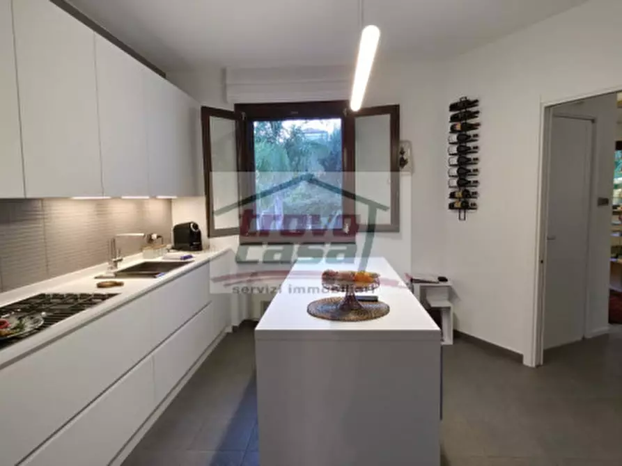 Immagine 9 di Villa in vendita  in Via francesco angelino n.7 a Siracusa