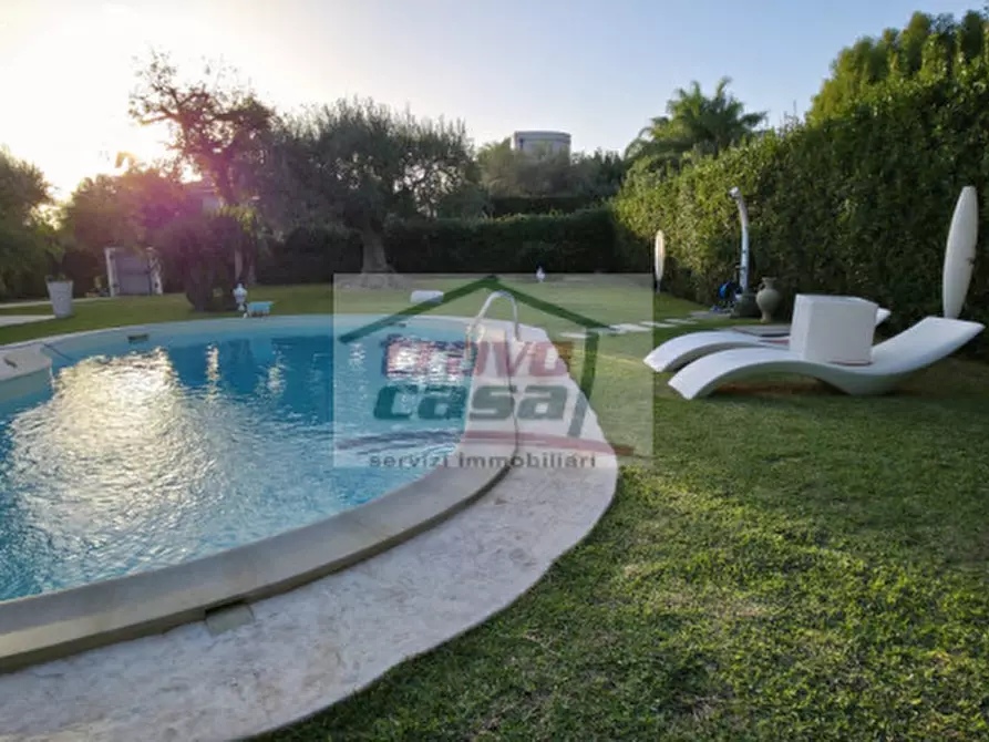 Immagine 12 di Villa in vendita  in Via francesco angelino n.7 a Siracusa