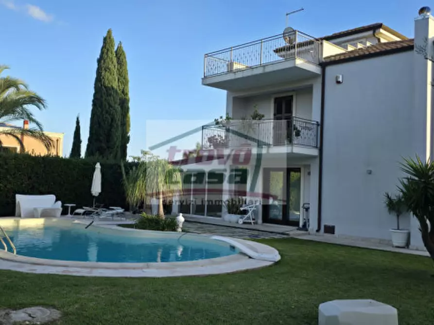 Immagine 34 di Villa in vendita  in Via francesco angelino n.7 a Siracusa