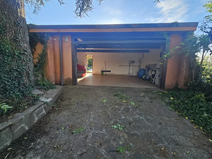 Immagine 11 di Villa in vendita  a Nerviano