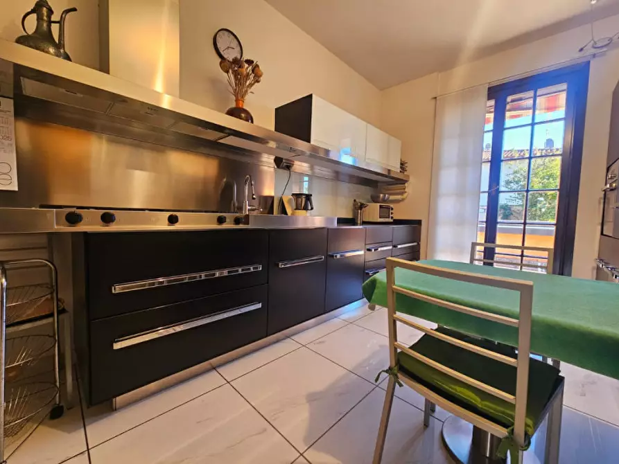 Immagine 28 di Villa in vendita  a Nerviano