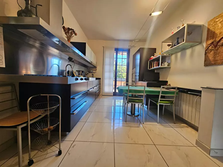 Immagine 29 di Villa in vendita  a Nerviano