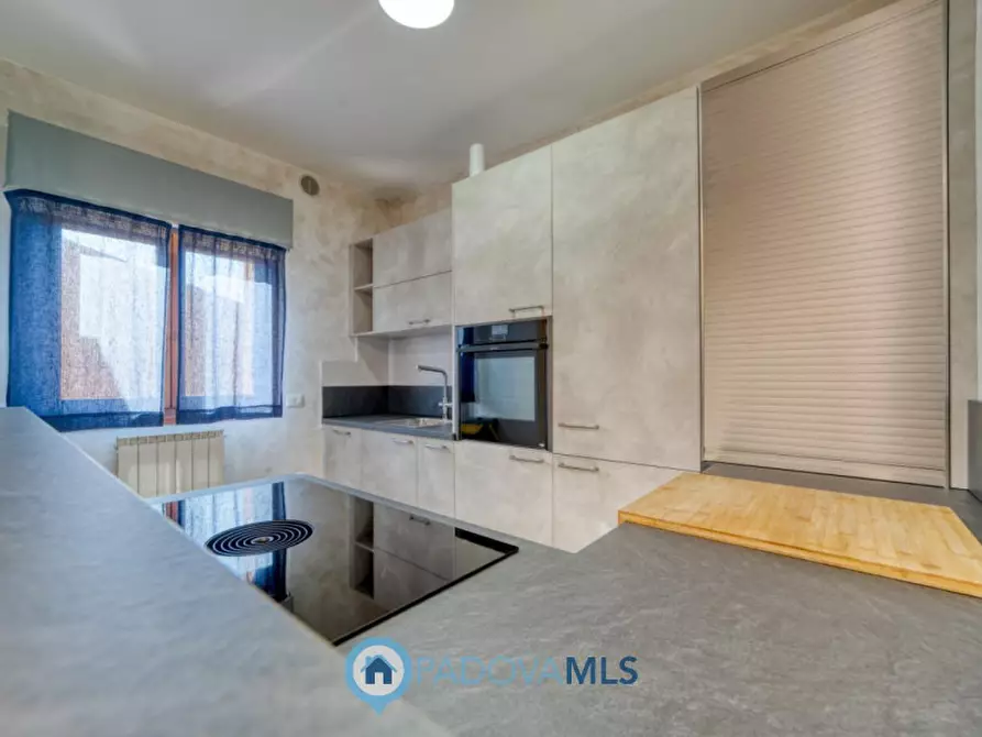 Immagine 8 di Appartamento in vendita  in Via Antonio Canova a Noventa Padovana