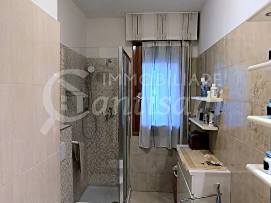 Immagine 10 di Appartamento in vendita  in Via Emilia a Firenze