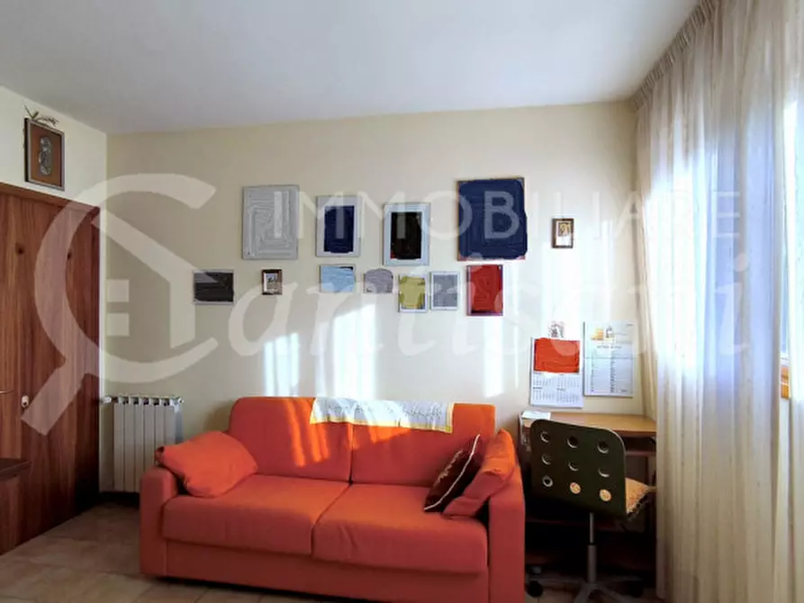 Immagine 18 di Appartamento in vendita  in Via Emilia a Firenze