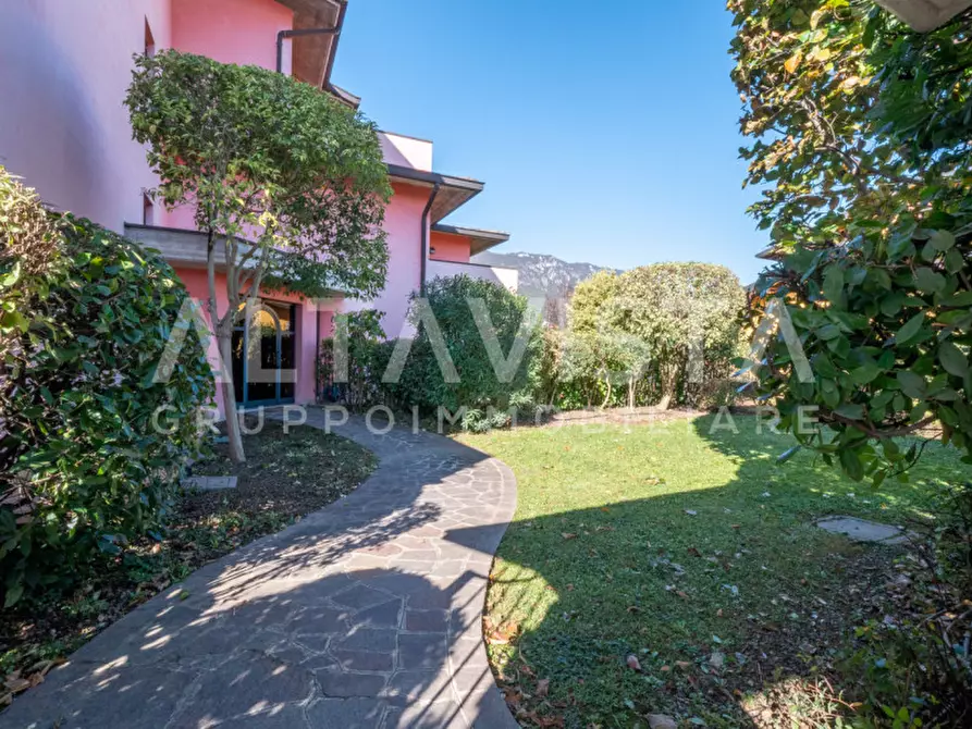 Immagine 49 di Appartamento in vendita  in Via Molini a Botticino