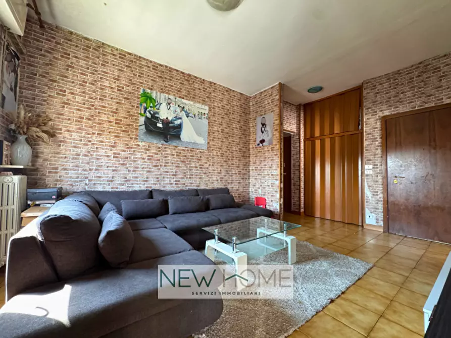 Immagine 2 di Appartamento in vendita  in via volturno 36 a Verona