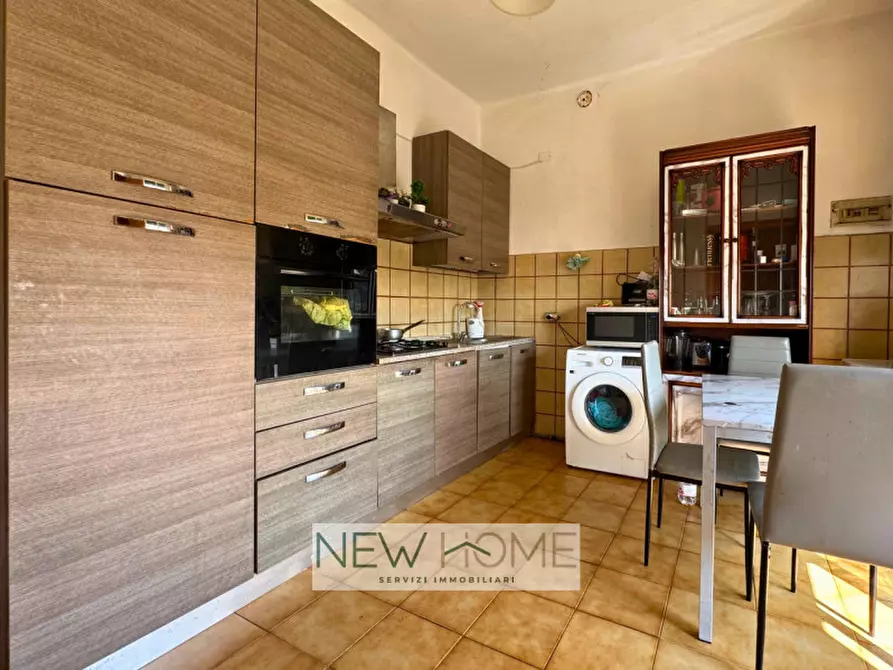 Immagine 6 di Appartamento in vendita  in via volturno 36 a Verona