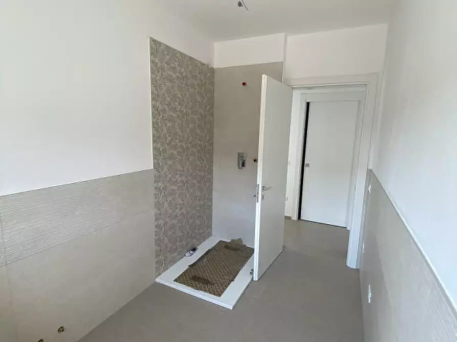 Immagine 9 di Casa bifamiliare in vendita  a Campolongo Maggiore