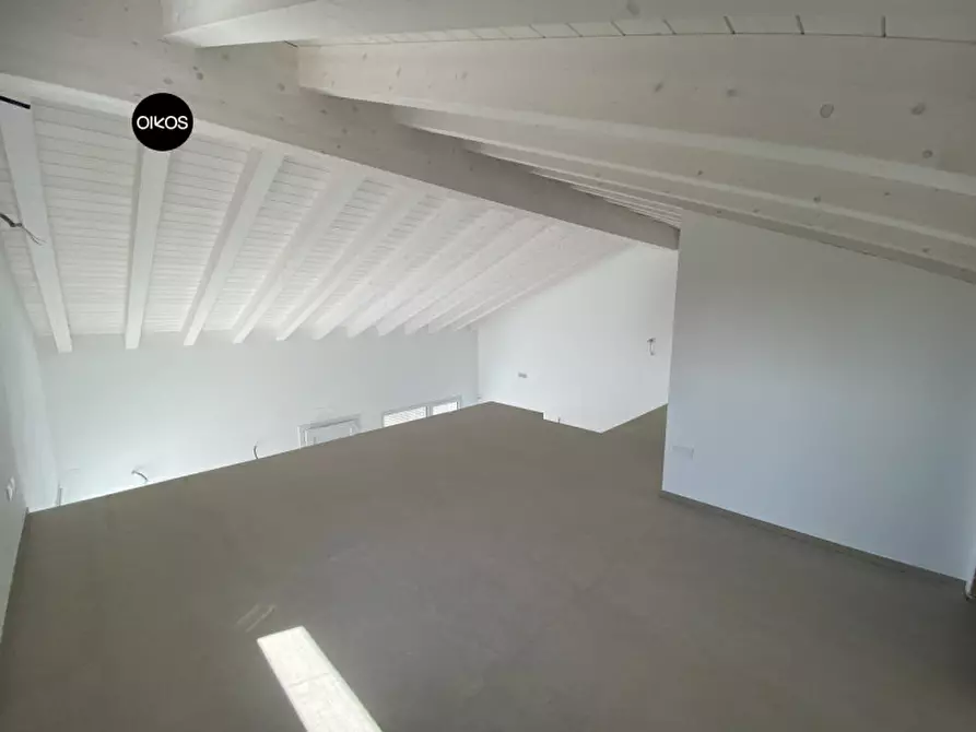 Immagine 13 di Casa bifamiliare in vendita  a Campolongo Maggiore