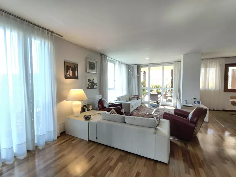 Immagine 3 di Attico in vendita  in Piazza Cortesi a Abano Terme