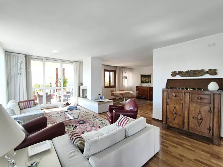 Immagine 5 di Attico in vendita  in Piazza Cortesi a Abano Terme