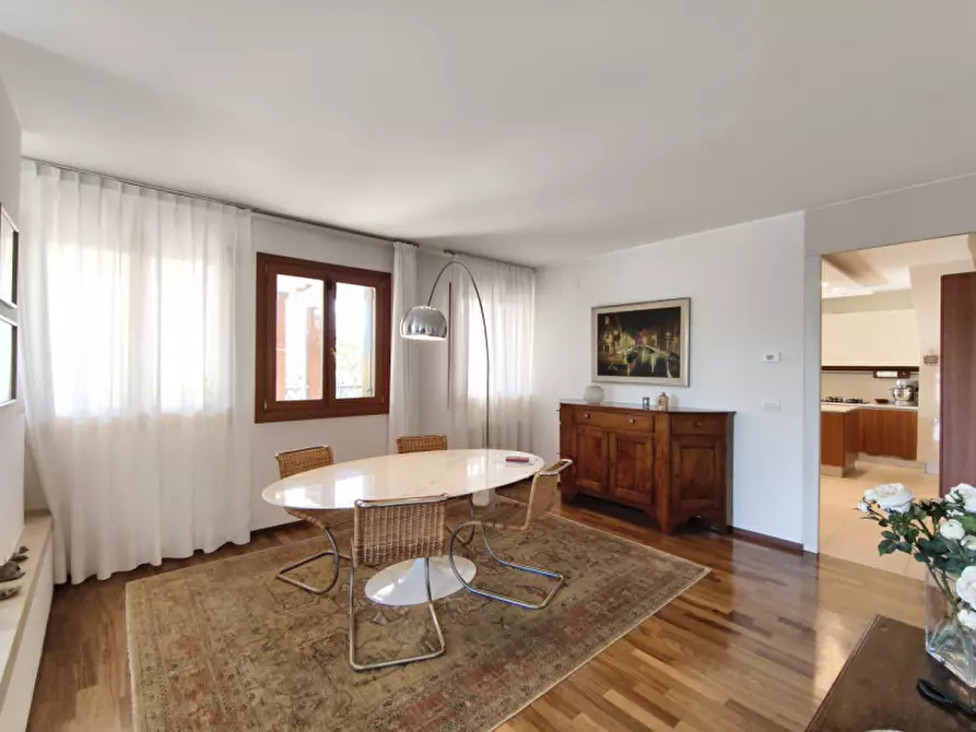 Immagine 7 di Attico in vendita  in Piazza Cortesi a Abano Terme