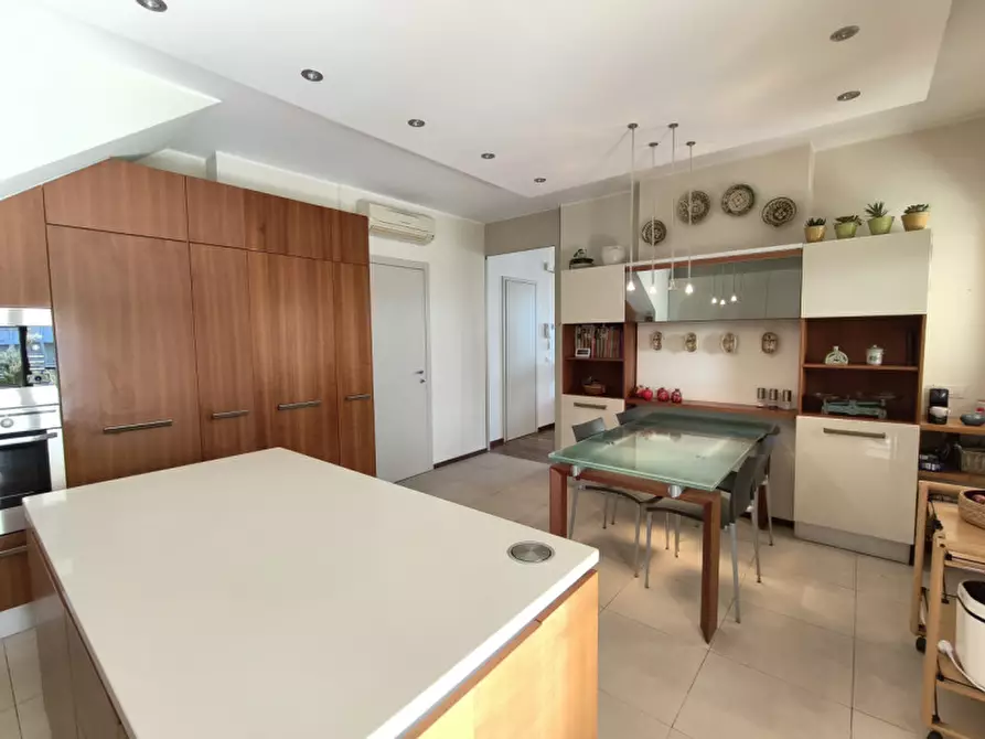 Immagine 12 di Attico in vendita  in Piazza Cortesi a Abano Terme