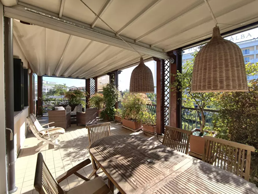 Immagine 17 di Attico in vendita  in Piazza Cortesi a Abano Terme