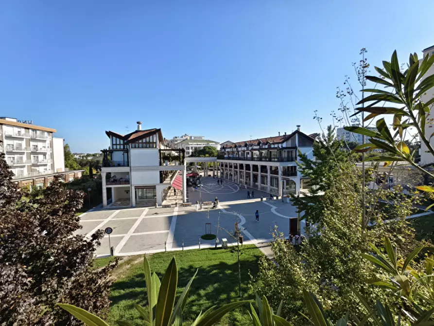 Immagine 18 di Attico in vendita  in Piazza Cortesi a Abano Terme