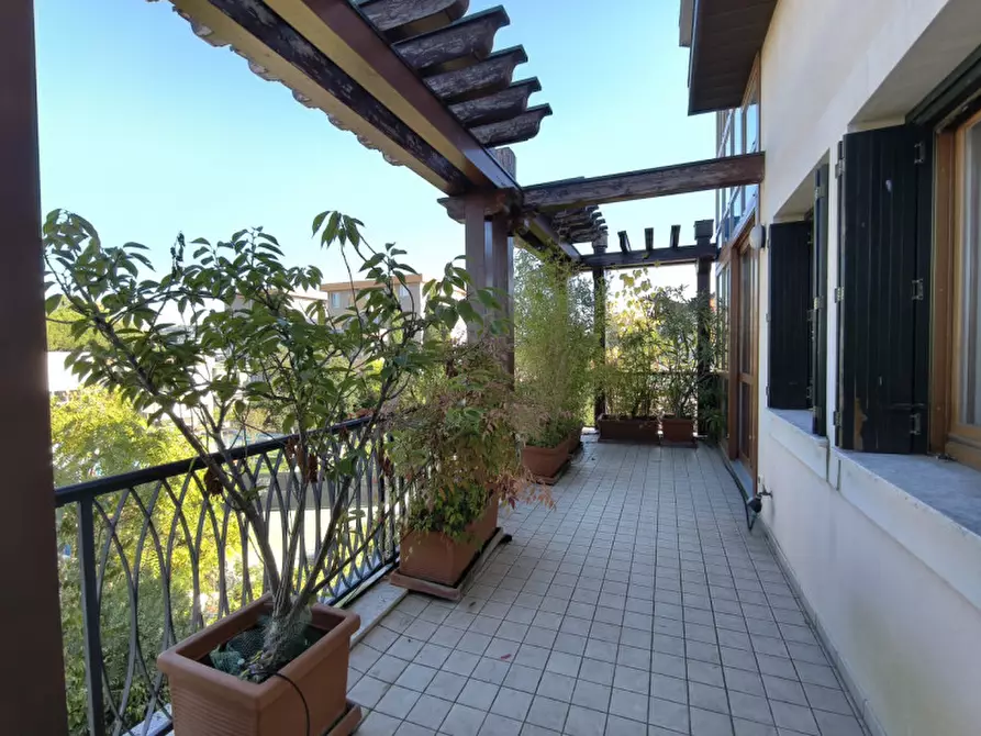 Immagine 26 di Attico in vendita  in Piazza Cortesi a Abano Terme