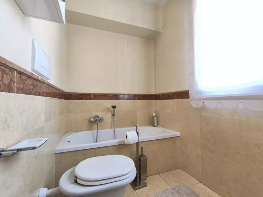 Immagine 29 di Attico in vendita  in Piazza Cortesi a Abano Terme