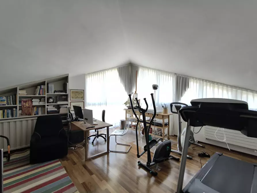 Immagine 30 di Attico in vendita  in Piazza Cortesi a Abano Terme