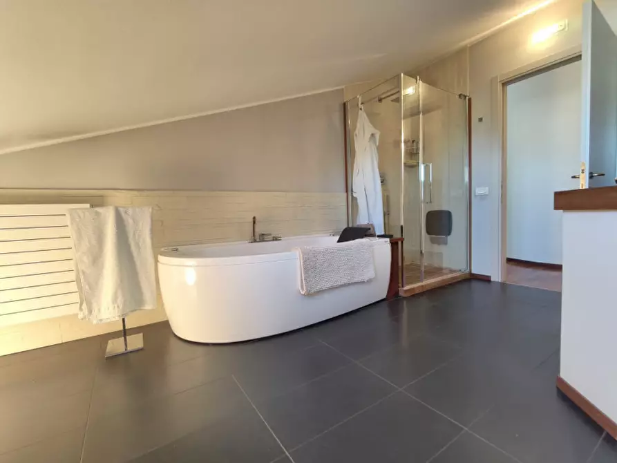 Immagine 34 di Attico in vendita  in Piazza Cortesi a Abano Terme