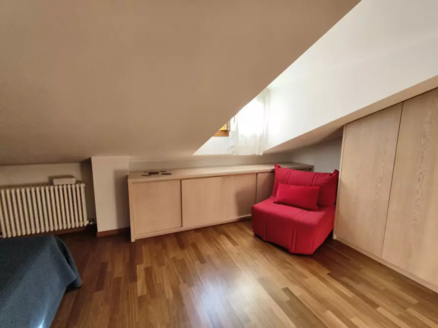 Immagine 38 di Attico in vendita  in Piazza Cortesi a Abano Terme