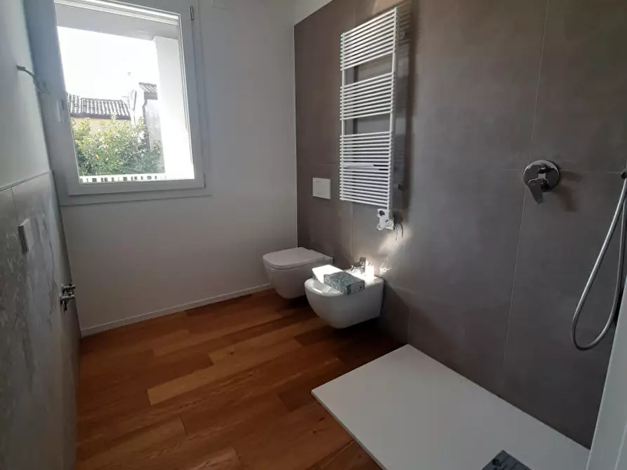 Immagine 5 di Appartamento in vendita  in Via F. Lori a Padova