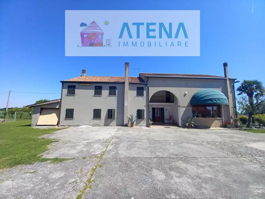 Immagine 1 di Casa indipendente in vendita  in Via Candiana a Bovolenta