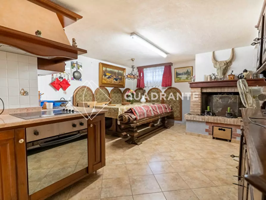 Immagine 32 di Villa in vendita  in Via Monselice 14 a Pernumia