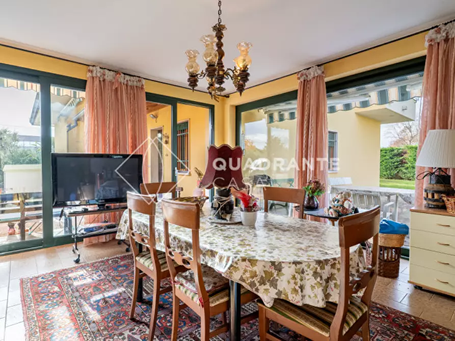 Immagine 45 di Villa in vendita  in Via Monselice 14 a Pernumia