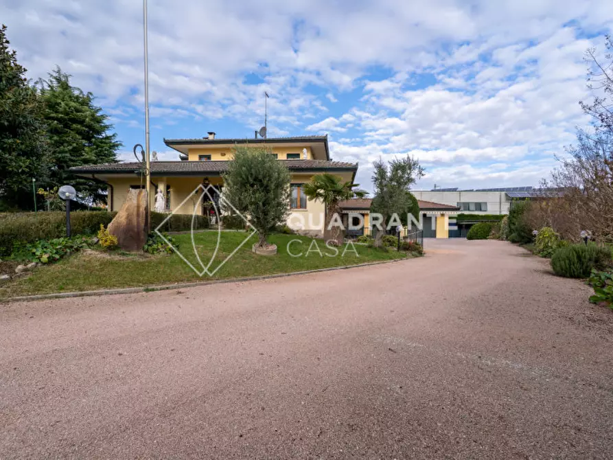 Immagine 50 di Villa in vendita  in Via Monselice 14 a Pernumia