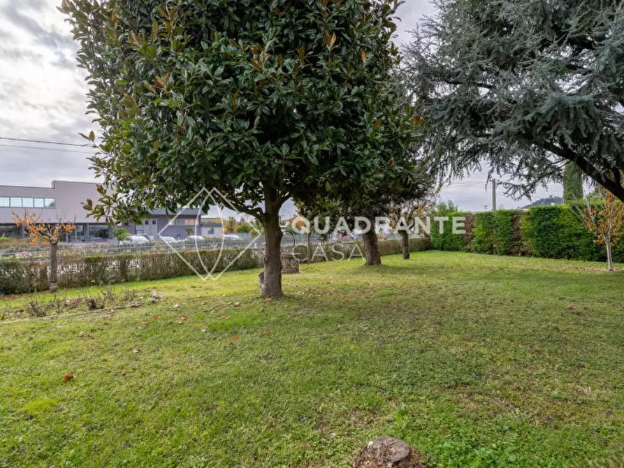 Immagine 52 di Villa in vendita  in Via Monselice 14 a Pernumia