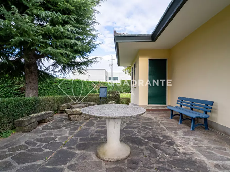 Immagine 54 di Villa in vendita  in Via Monselice 14 a Pernumia