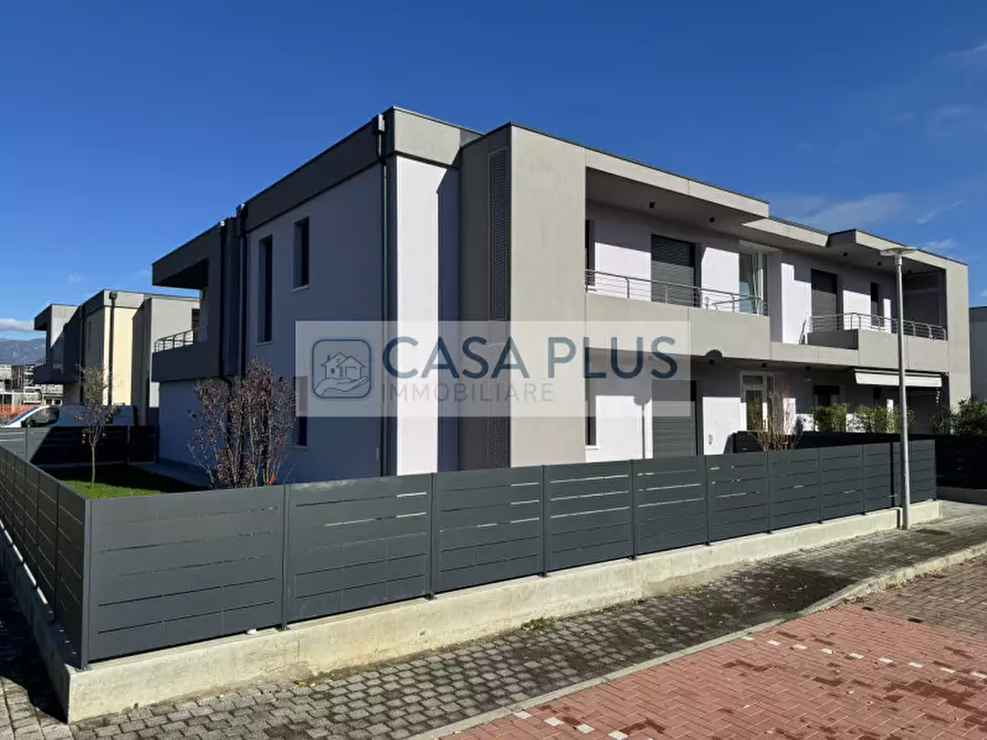 Immagine 6 di Appartamento in vendita  a Rossano Veneto