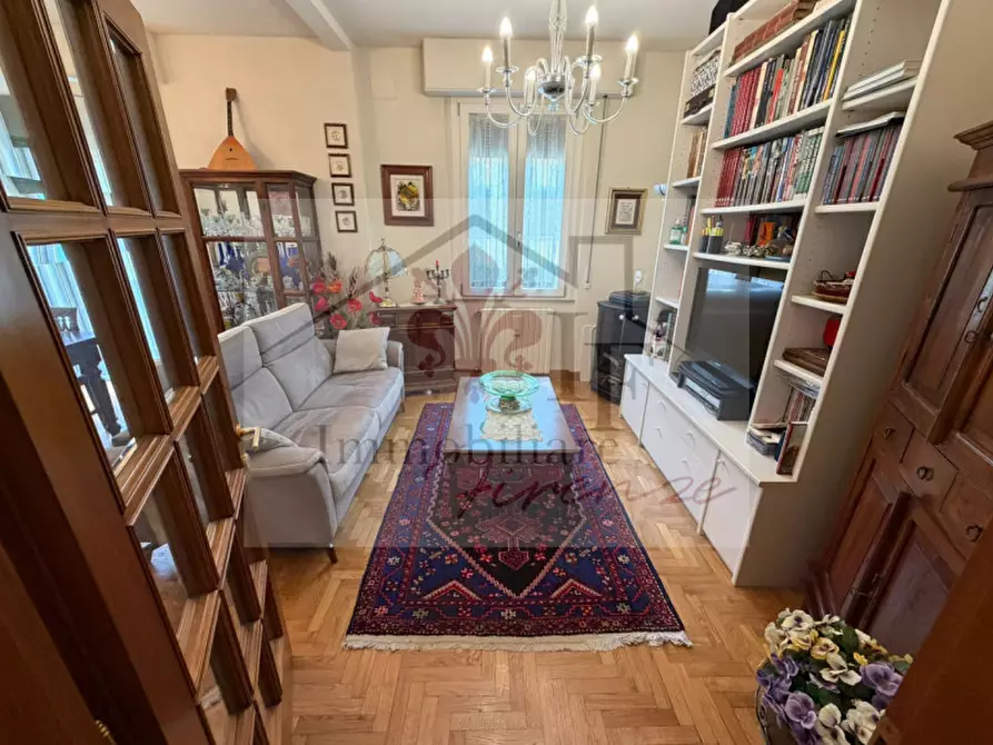 Immagine 1 di Appartamento in vendita  in VIA MARIO ROSELLI CECCONI a Firenze