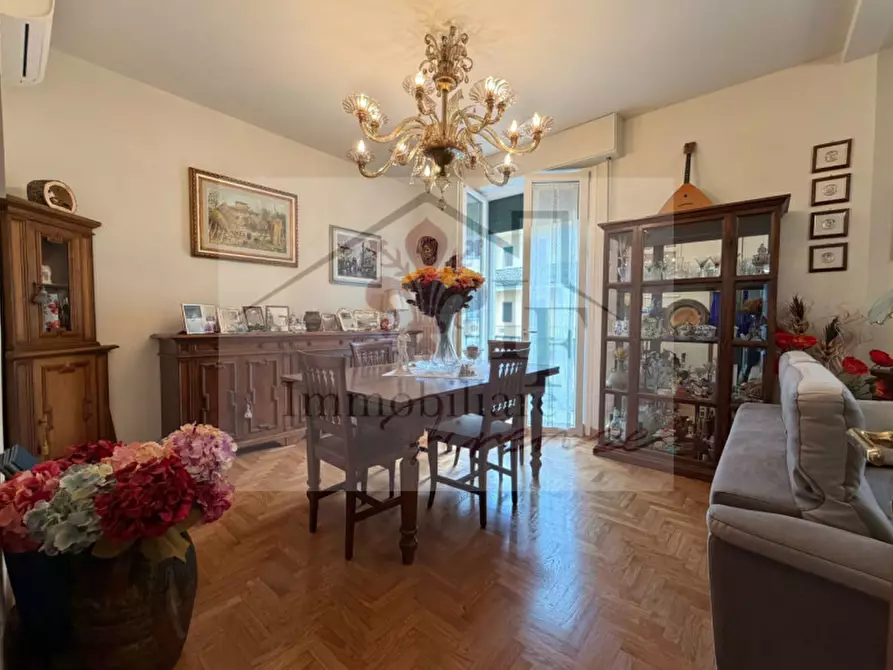 Immagine 2 di Appartamento in vendita  in VIA MARIO ROSELLI CECCONI a Firenze