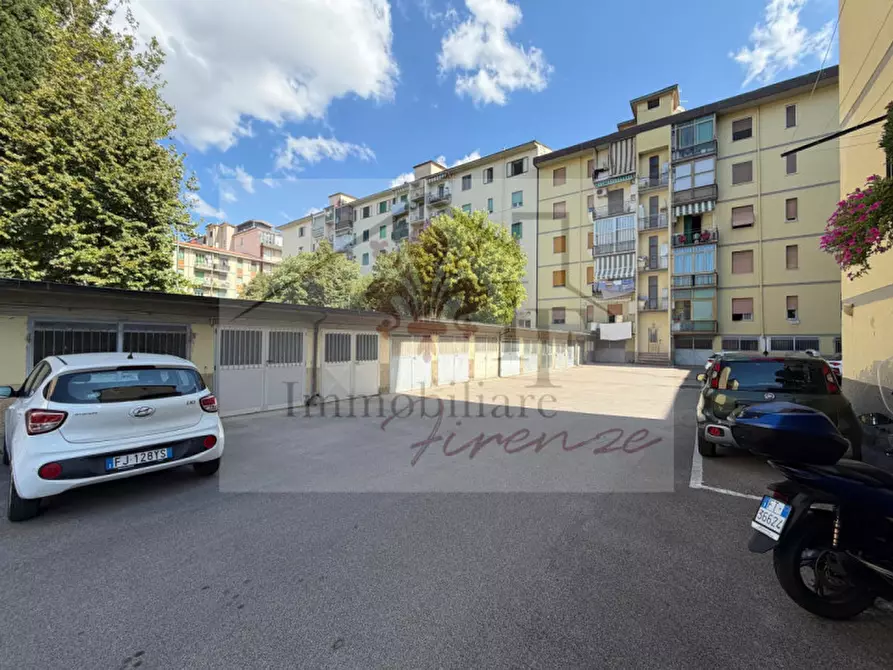 Immagine 28 di Appartamento in vendita  in VIA VITTORIO ALFIERI a Sesto Fiorentino