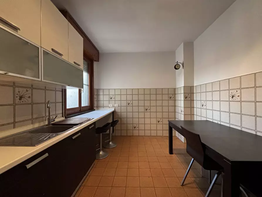 Immagine 11 di Appartamento in vendita  in Strada Giacomo Mattotti, 2 a Torrile