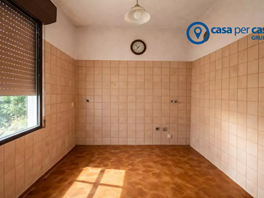 Immagine 4 di Casa trifamiliare in vendita  in Via Michelangelo, 9 a Ostiglia