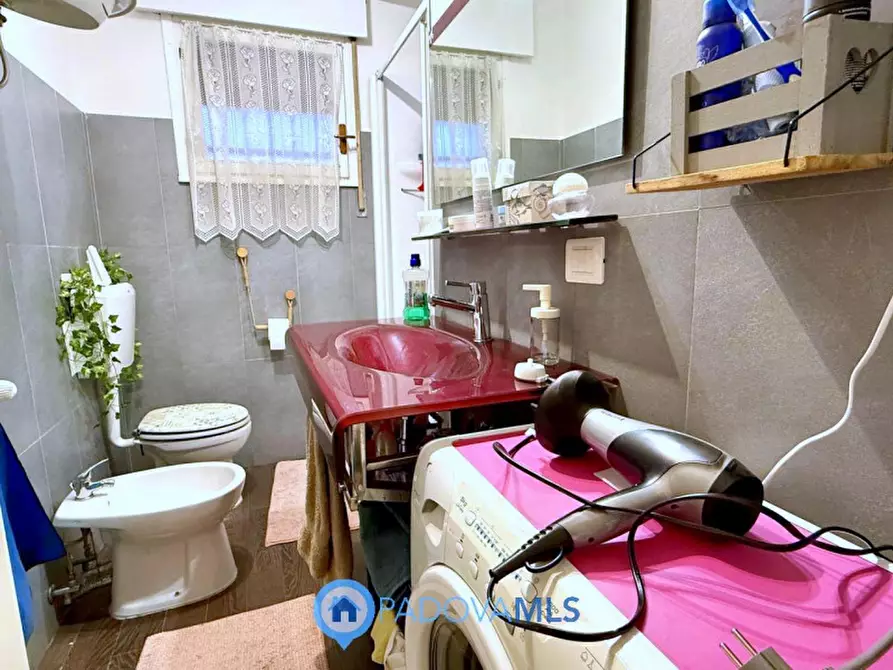 Immagine 11 di Appartamento in vendita  in Via Brioni a Padova