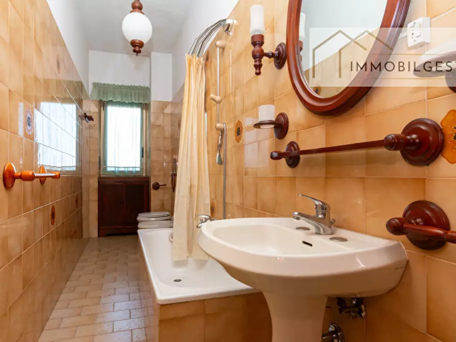 Immagine 8 di Appartamento in vendita  in Via Francesco De Sanctis 109 a Torino