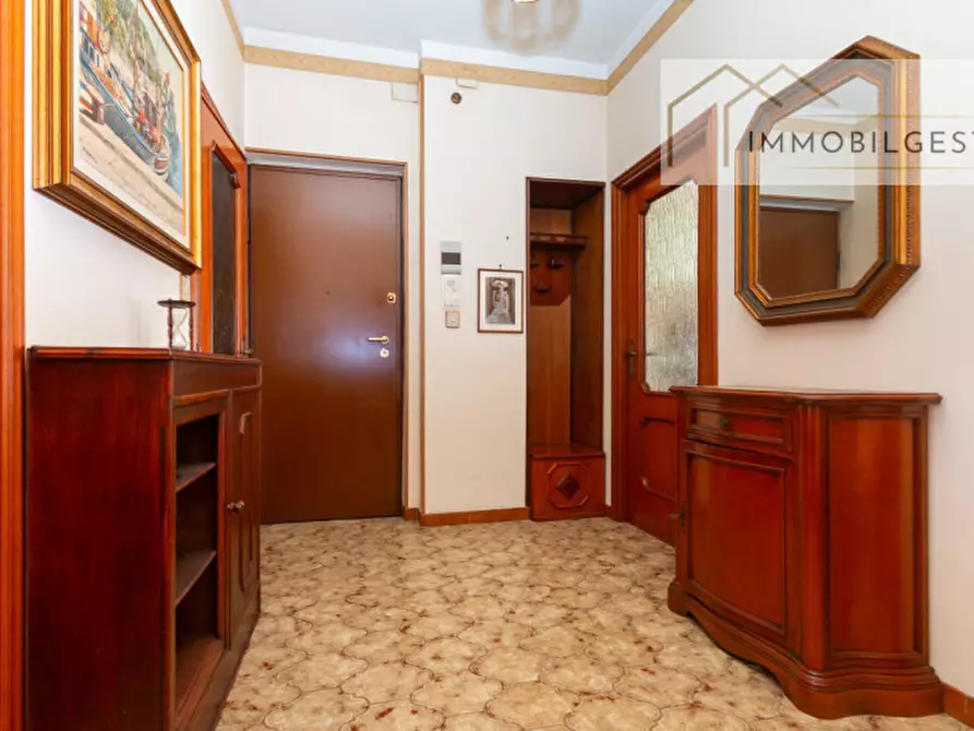 Immagine 11 di Appartamento in vendita  in Via Francesco De Sanctis 109 a Torino