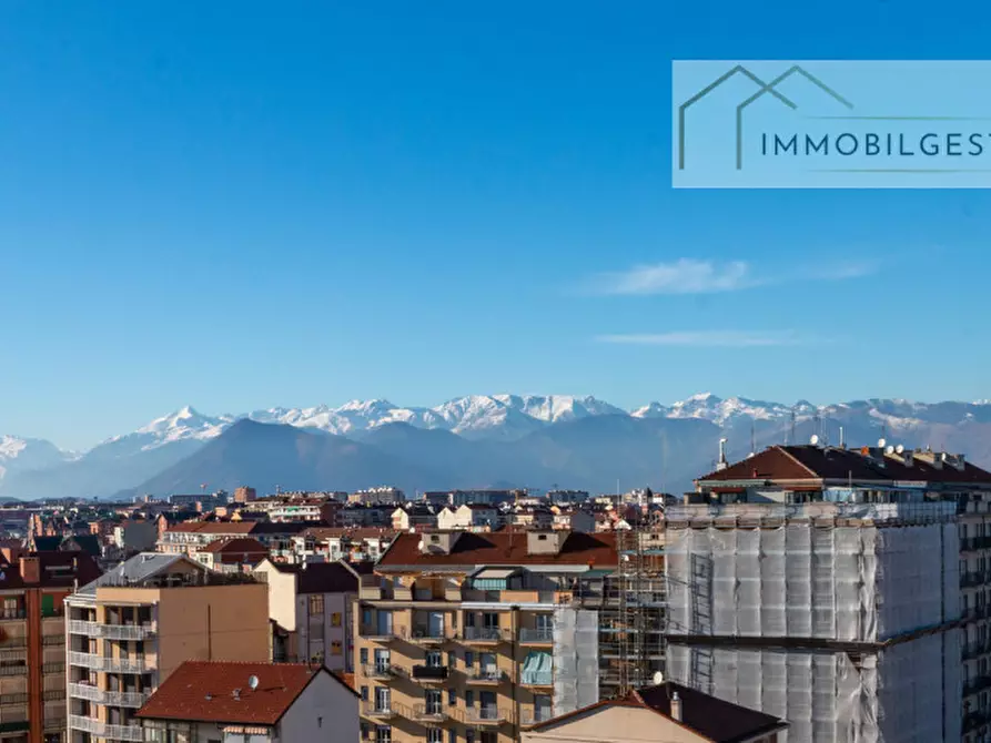 Immagine 14 di Appartamento in vendita  in Via Francesco De Sanctis 109 a Torino