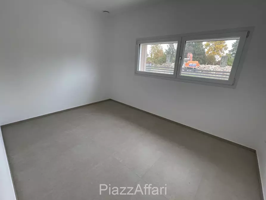 Immagine 13 di Casa bifamiliare in vendita  in Via Rovine a Campolongo Maggiore