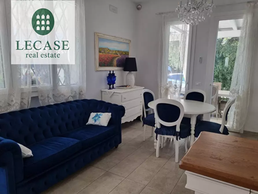 Immagine 5 di Villa in vendita  in Via Trento a Forte Dei Marmi