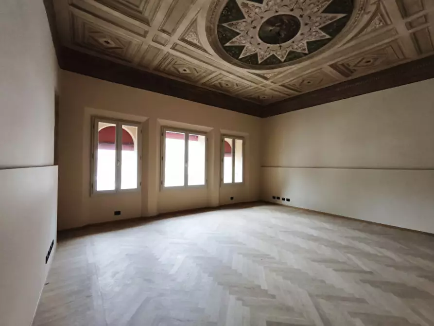 Immagine 3 di Appartamento in vendita  in via clavature a Bologna