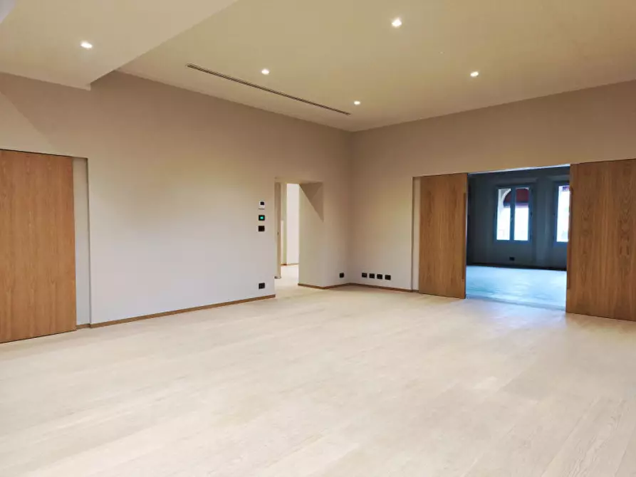 Immagine 9 di Appartamento in vendita  in via clavature a Bologna