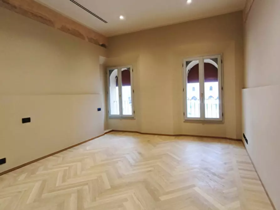 Immagine 13 di Appartamento in vendita  in via clavature a Bologna